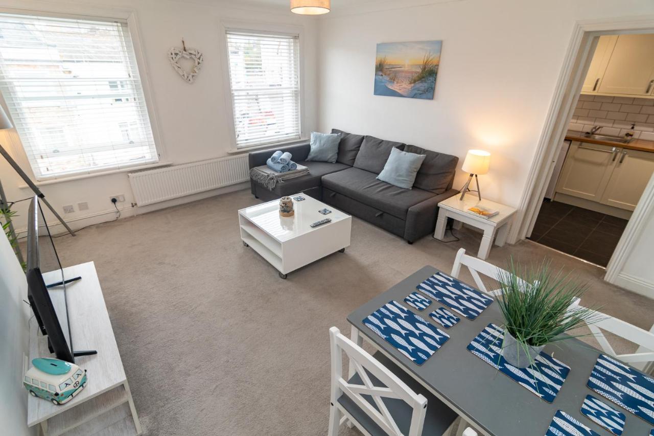 Light And Airy 1 Bedroom Flat 700M From The Beach Bournemouth Luaran gambar